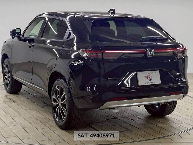 Honda VEZEL 2026-05 7960055-17