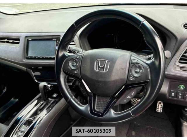 Honda VEZEL 2016-05 7960265-2