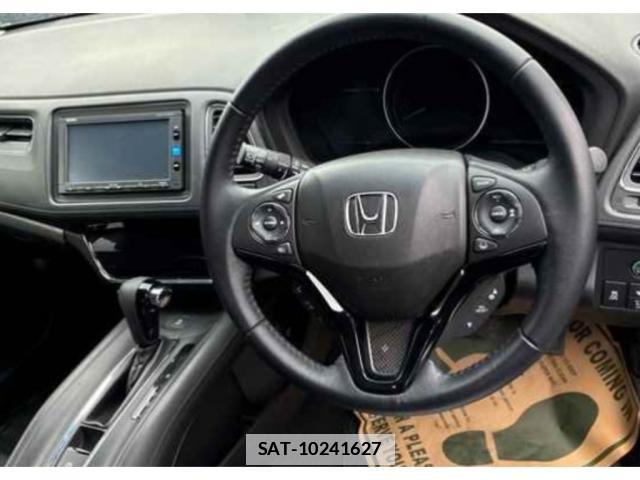 Honda VEZEL 2017-05 7960272-2