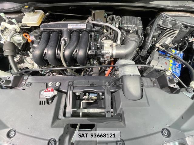 Honda VEZEL 2014-08 7962176-17