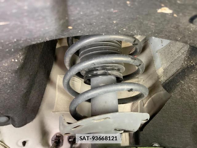 Honda VEZEL 2014-08 7962176-19