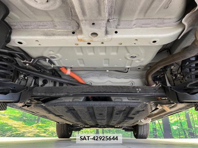 Honda VEZEL 2022-09 7962429-18