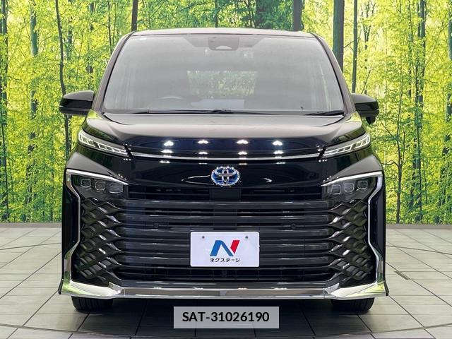 Toyota VOXY 2023-08 7959353-15