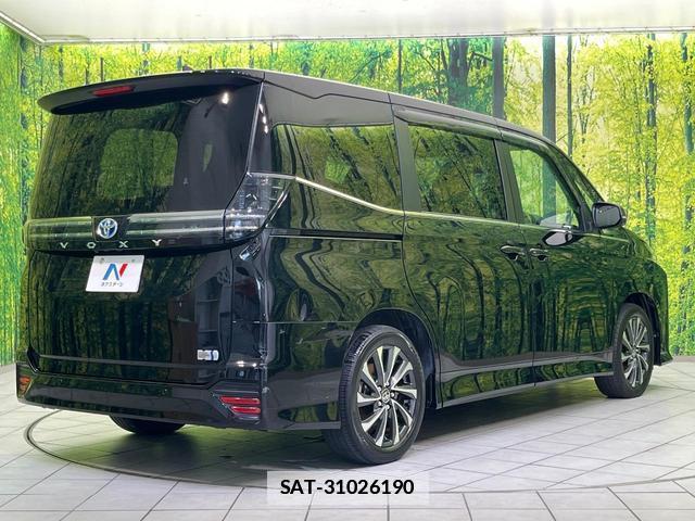 Toyota VOXY 2023-08 7959353-18