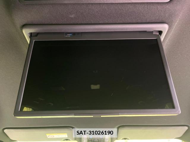 Toyota VOXY 2023-08 7959353-3