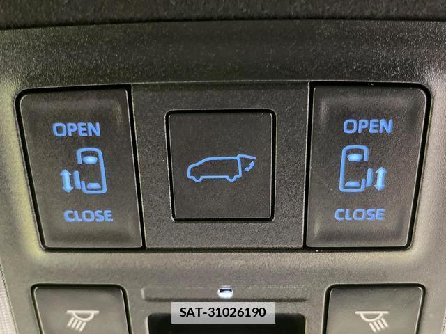 Toyota VOXY 2023-08 7959353-6