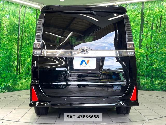 Toyota VOXY 2019-03 7959680-17