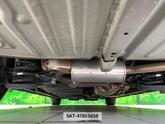 Toyota VOXY 2019-03 7959680-19