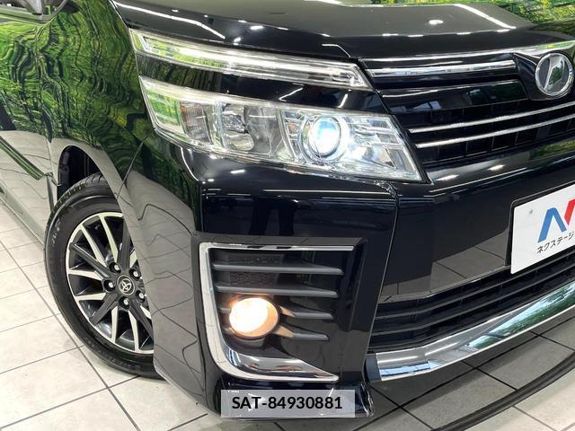 Toyota VOXY 2015-11 7959753-12
