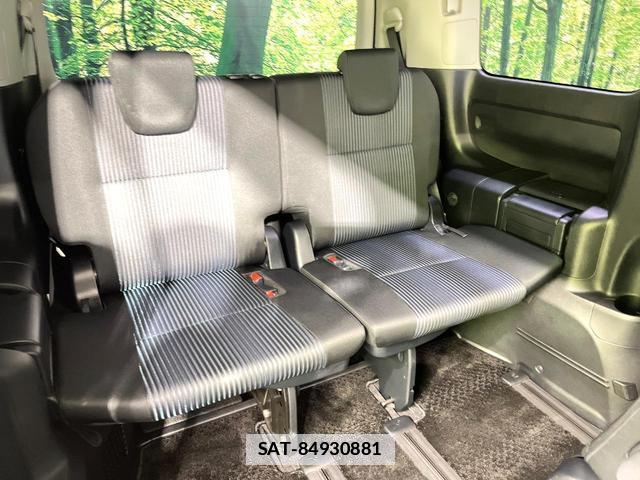 Toyota VOXY 2015-11 7959753-9