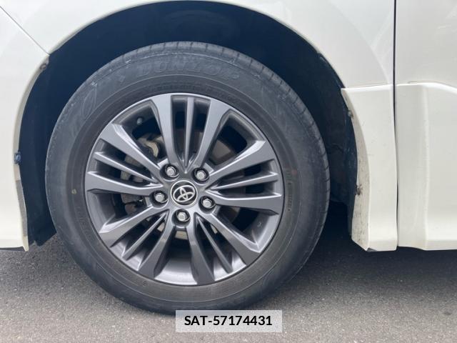 Toyota VOXY 2016-07 7959793-4