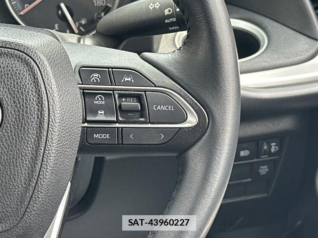 Toyota VOXY 2023-06 7960023-16