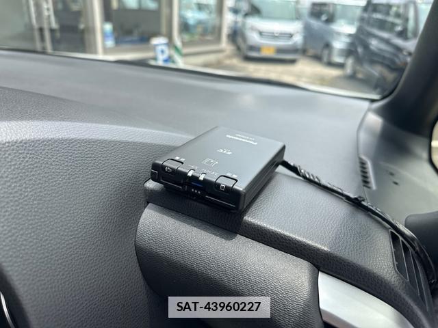 Toyota VOXY 2023-06 7960023-5