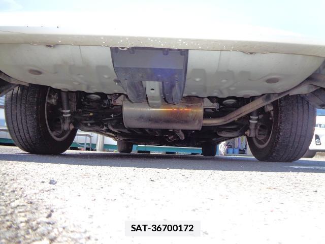 Toyota VOXY 2012-11 7960033-7