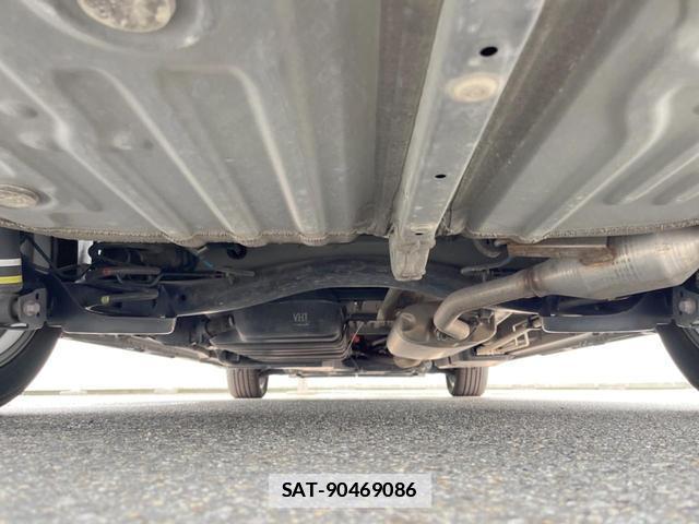 Toyota VOXY 2022-08 7960227-19