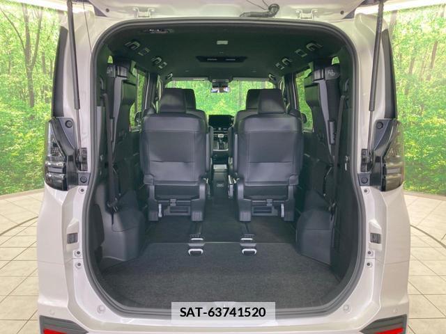 Toyota VOXY 2024-07 7960251-10