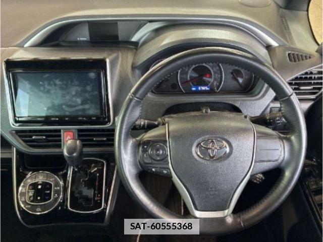 Toyota VOXY 2021 7960292-2