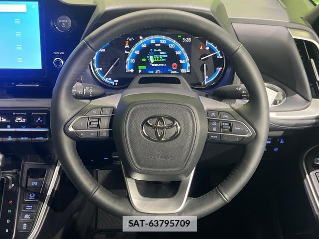 Toyota VOXY 2024-01 7960575-12