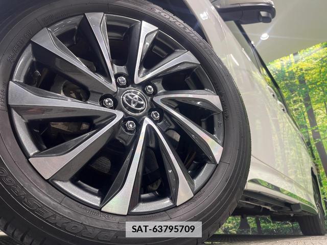 Toyota VOXY 2024-01 7960575-14
