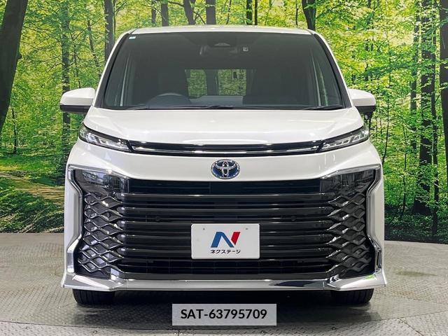 Toyota VOXY 2024-01 7960575-15