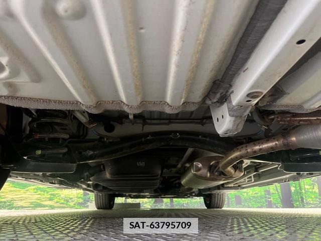 Toyota VOXY 2024-01 7960575-19