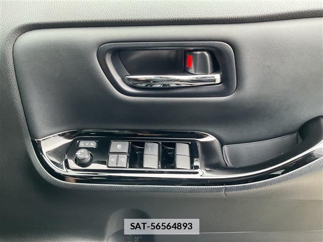 Toyota VOXY 2021-07 7960912-10