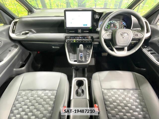 Toyota VOXY 2026-01 7961619-1