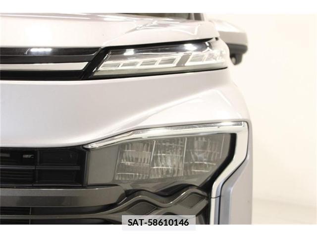 Toyota VOXY 2023-06 7962323-15