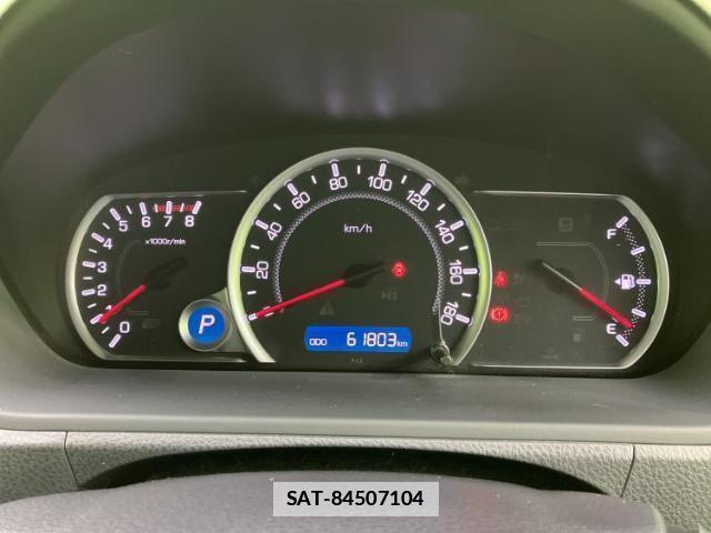 Toyota VOXY 2015-09 7962845-11