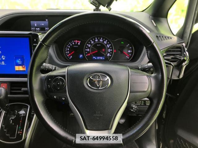 Toyota VOXY 2019-12 7962848-14