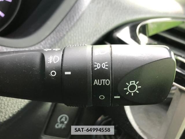 Toyota VOXY 2019-12 7962848-15