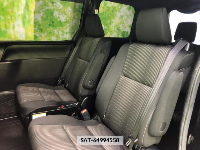 Toyota VOXY 2019-12 7962848-7