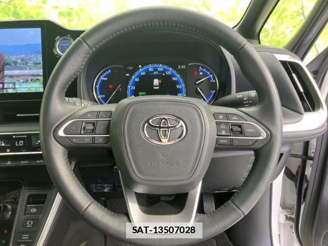 Toyota VOXY 2022-07 7962941-13