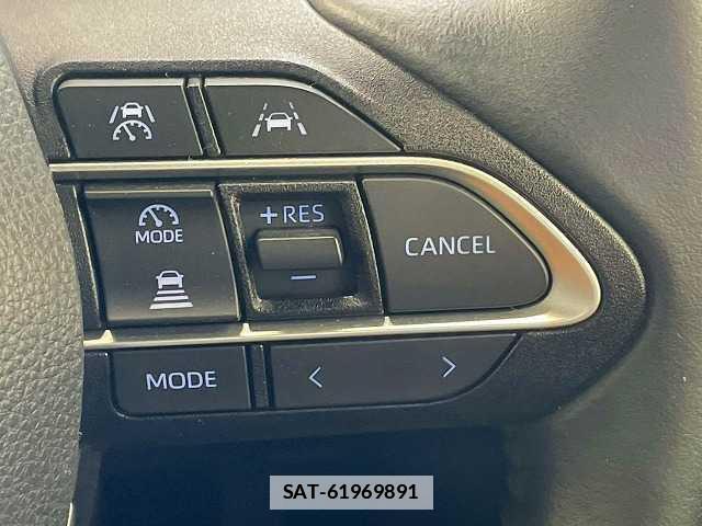 Toyota VOXY 2023-12 7963070-5