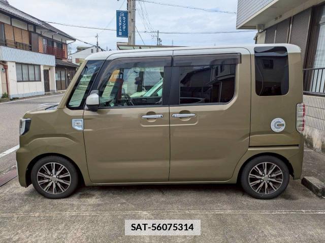 Daihatsu WAKE 2017-03 7959502-2