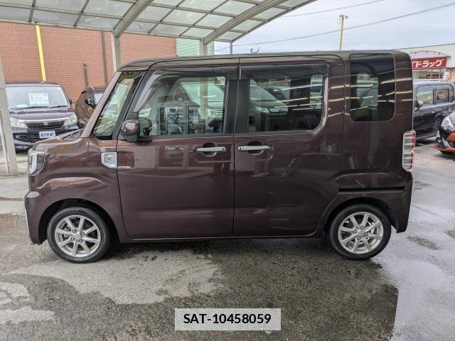 Daihatsu WAKE 2015-12 7960079-11