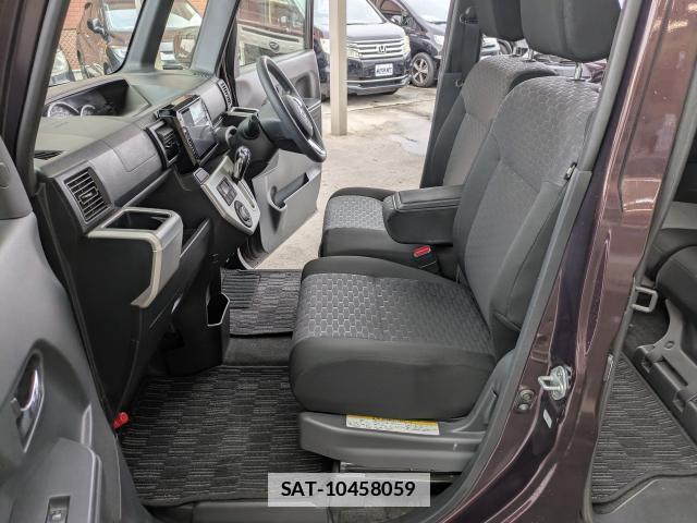 Daihatsu WAKE 2015-12 7960079-14