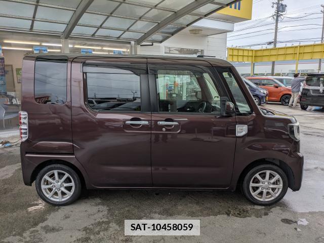 Daihatsu WAKE 2015-12 7960079-3