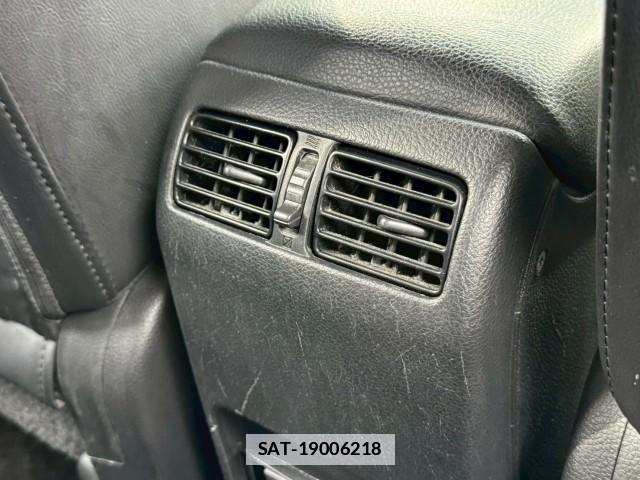 Nissan X-TRAIL 2010-09 7961259-13