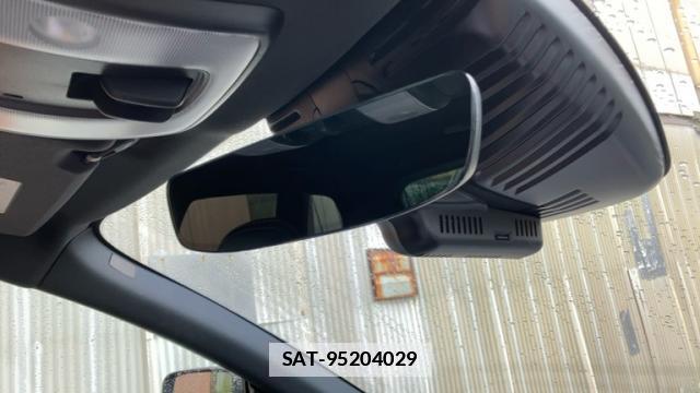 Volvo XC60 2017-11 7959845-10