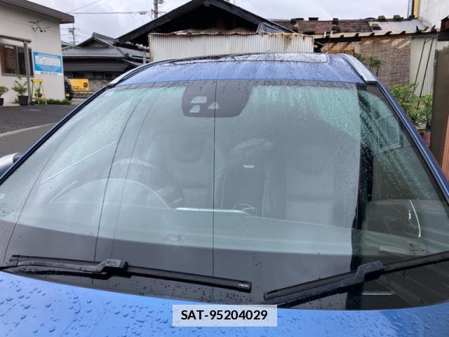 Volvo XC60 2017-11 7959845-13