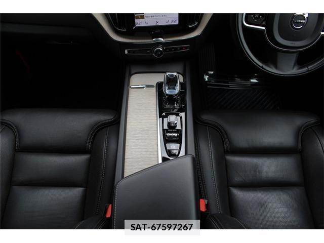Volvo XC60 2019-11 7962240-17