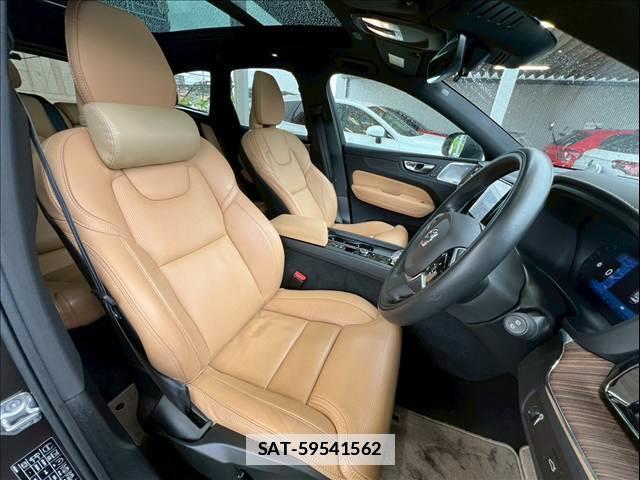 Volvo XC60 2021-12 7962411-6