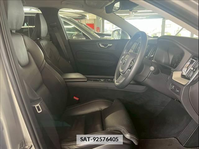 Volvo XC60 2020-09 7963115-6