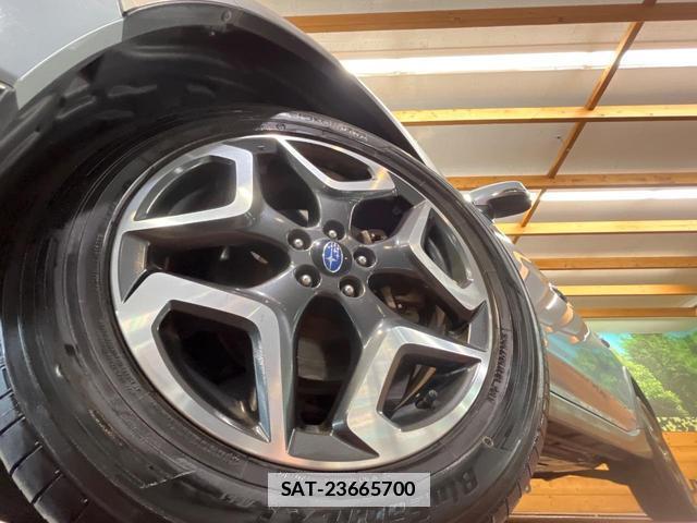 Subaru XV 2017-06 7961652-12