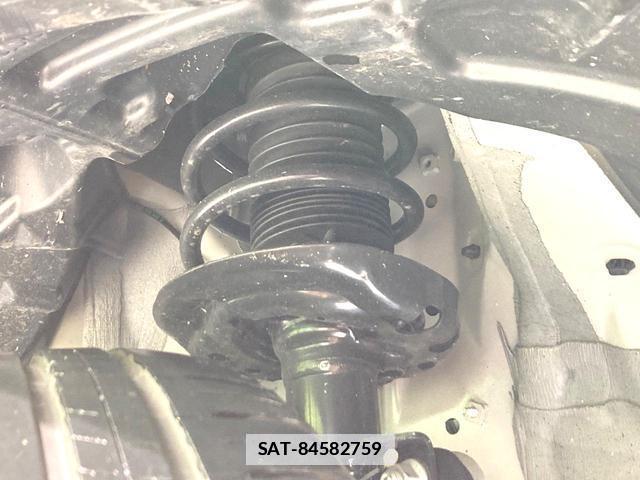Toyota YARIS CROSS 2025-07 7959774-19