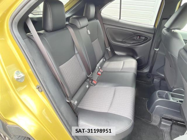 Toyota YARIS CROSS 2022-12 7960235-9