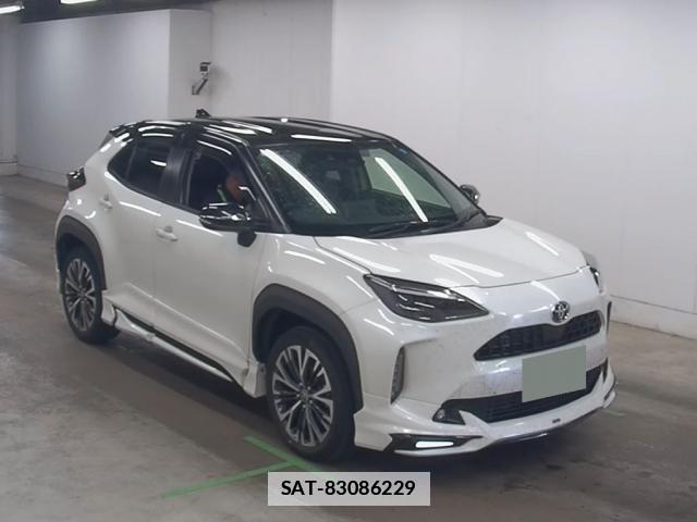 Toyota YARIS CROSS 2021-06 7961471-4
