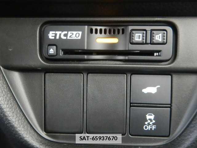 Honda ZR-V 2023-10 7962105-12