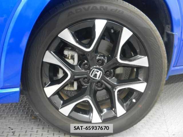 Honda ZR-V 2023-10 7962105-15